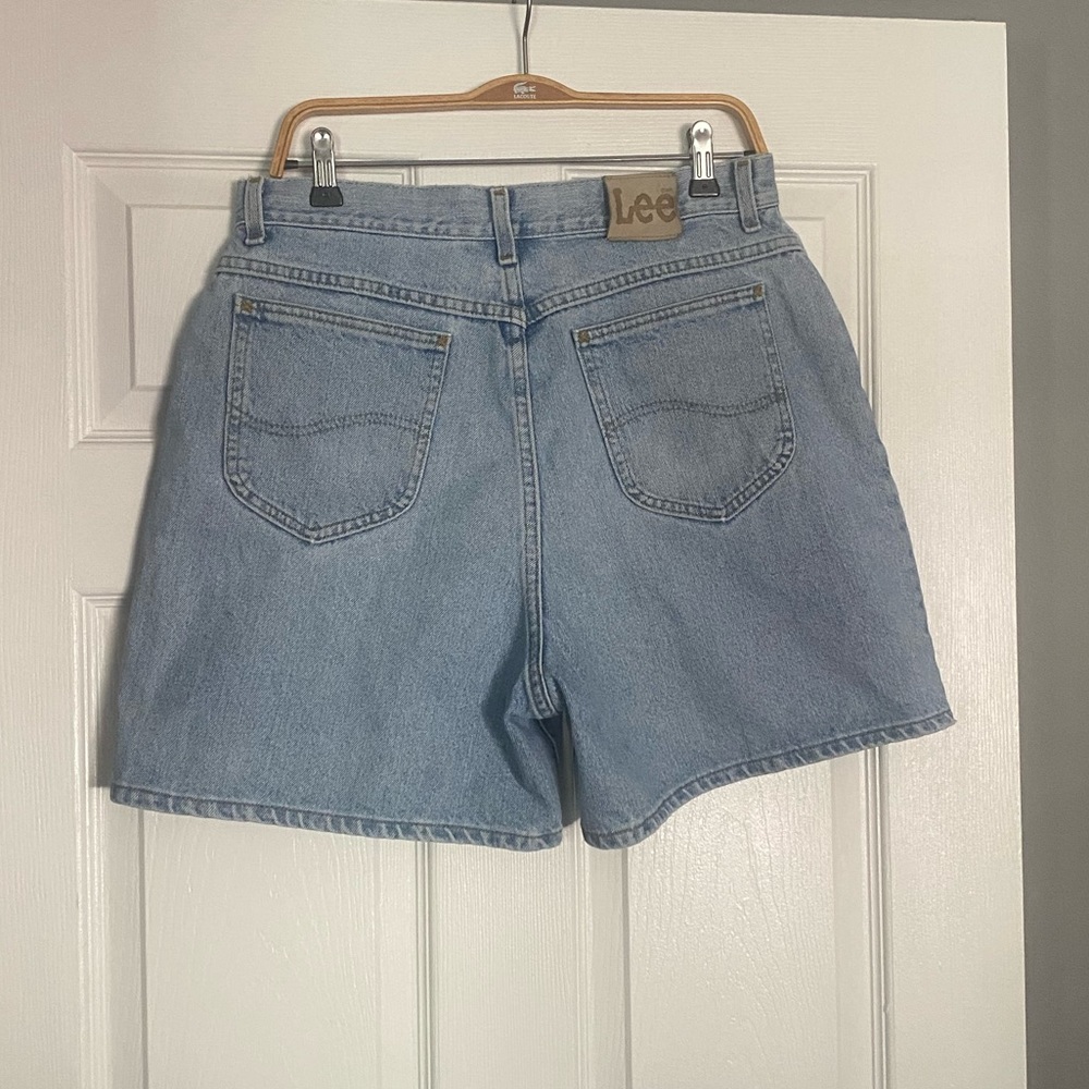 Lee High Rise Shorts - Picture 2 of 6
